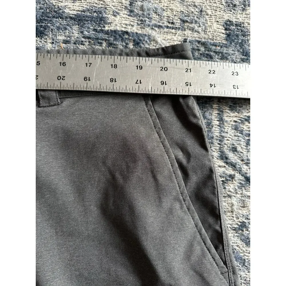 Columbia Shorts Mens Size 42W/8L Gray Polyester Nylon Flat Front Pockets Outdoor